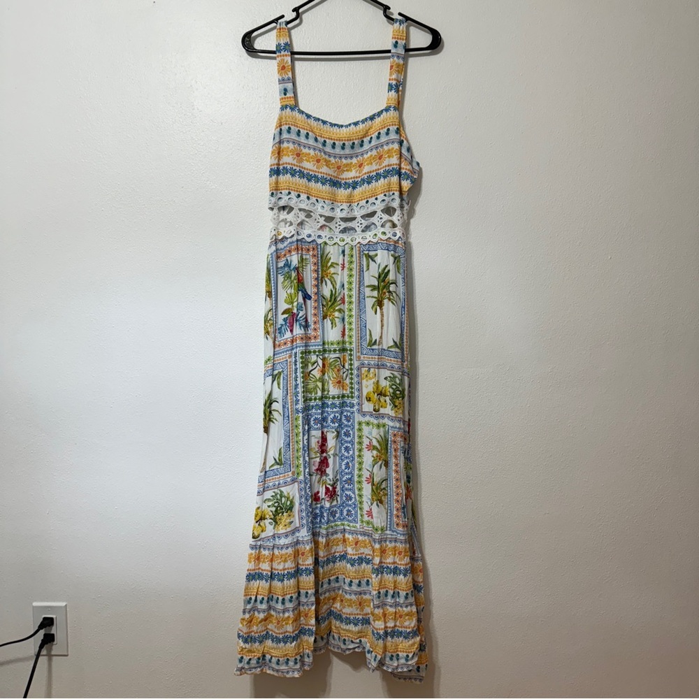 Cute Dress with a Rio Flare - Picture 3 of 5